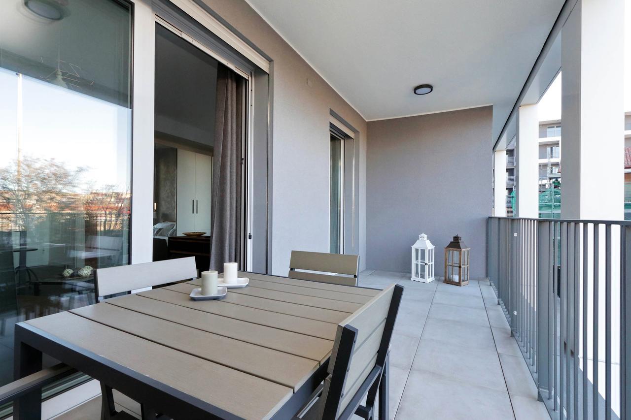 Appartamento DELIZIOSO Monolocale con TERRAZZO Roma Esterno foto