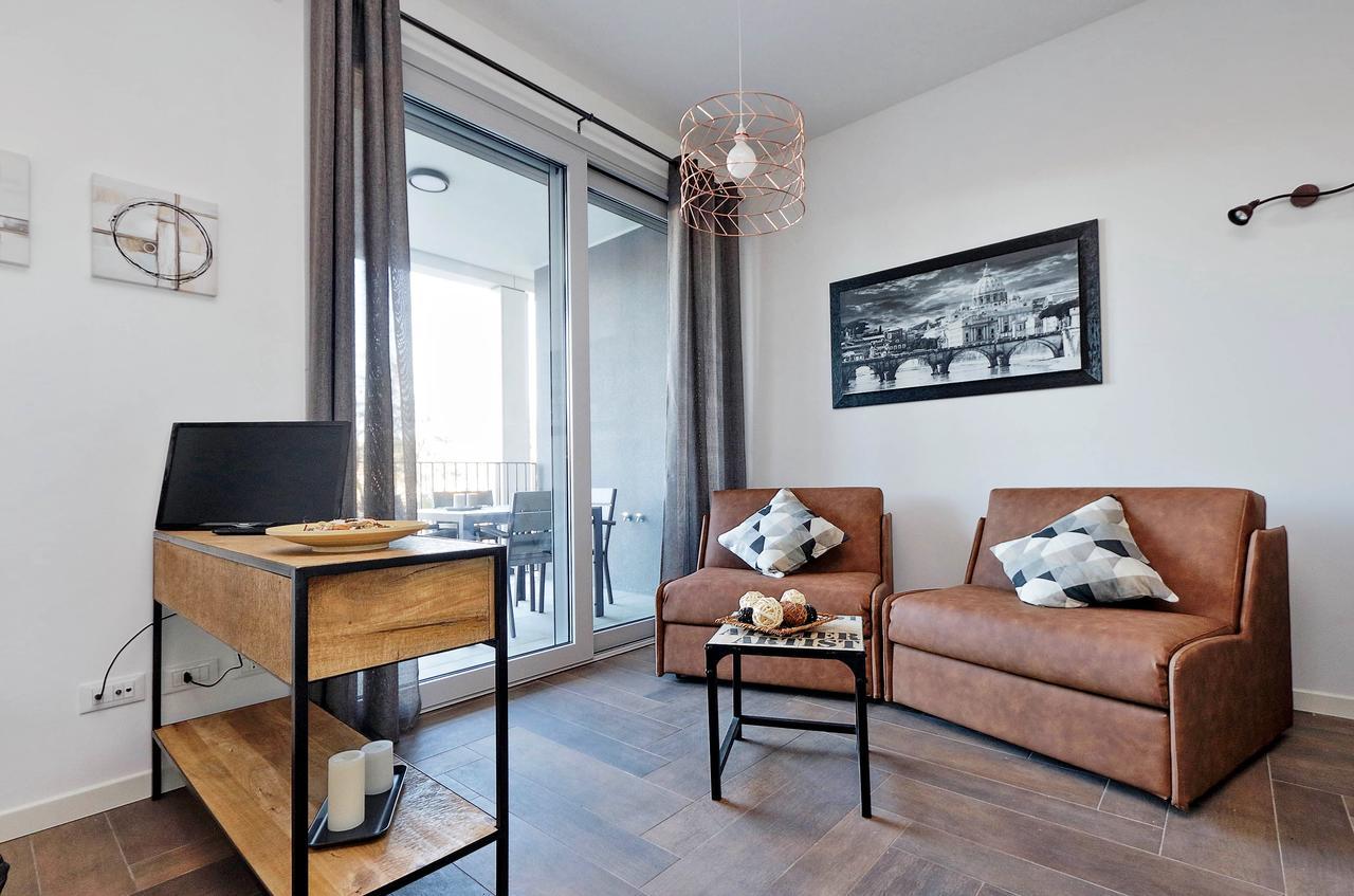 Appartamento DELIZIOSO Monolocale con TERRAZZO Roma Esterno foto
